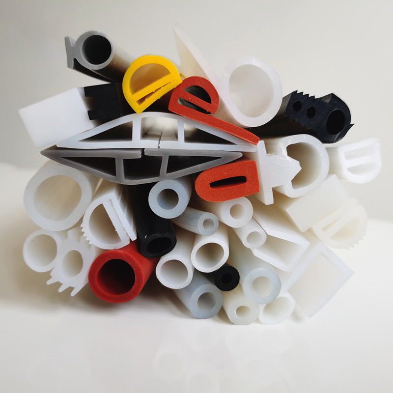 阻燃矽膠密封條：常州成人羞羞视频在线观看网站橡塑製品有限公（gōng）司的安全密封（fēng）解決方案